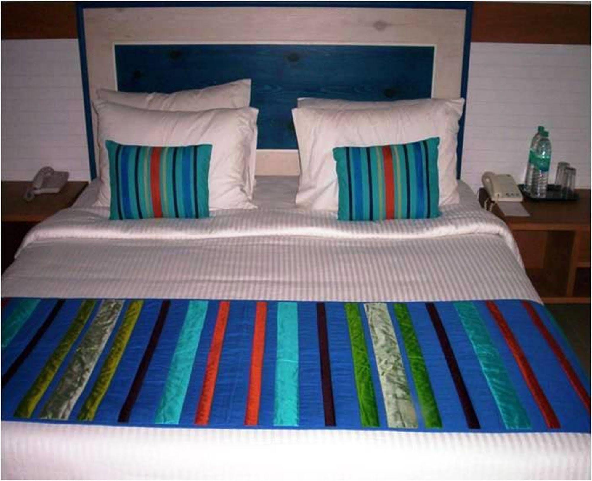 Peerles Sarovar Portico Port Blair Chambre photo